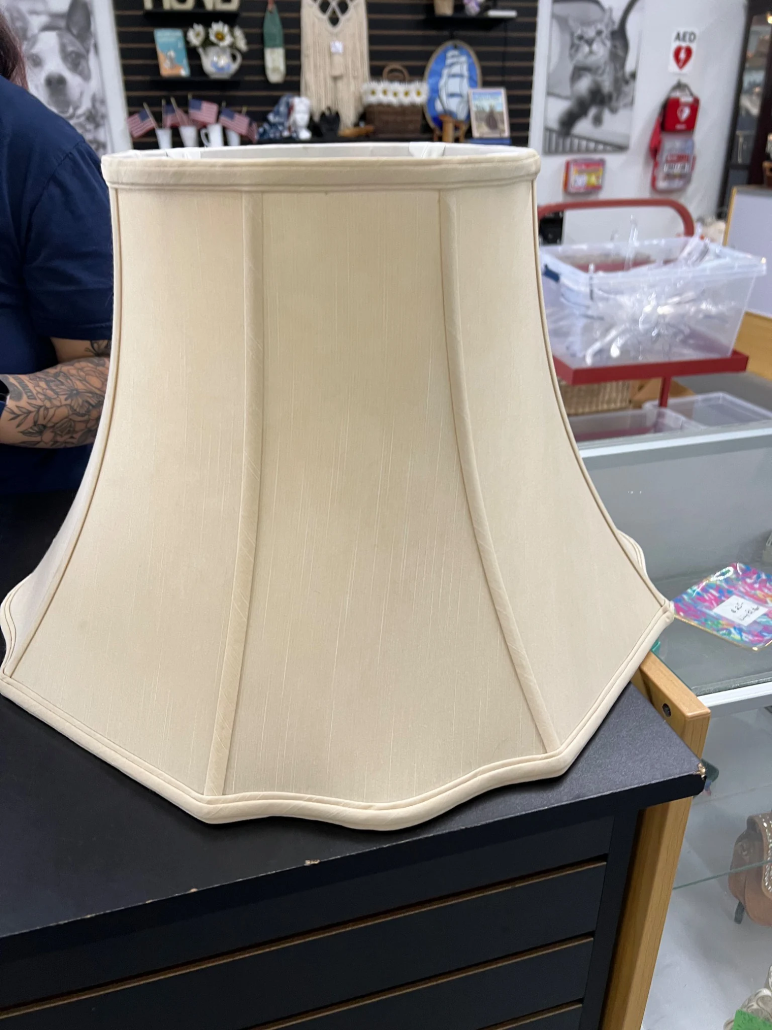 The oversized scalloped lampshade before embellishment